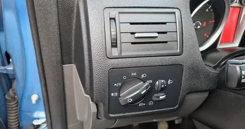 Ford Kuga cena 33900 przebieg: 252000, rok produkcji 2009 z Siedlce małe 596